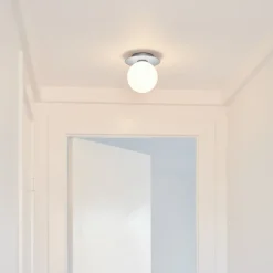 Nuura Liila 1 Medium wandlamp, 1-lamp zilver/wit