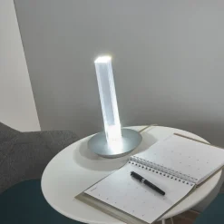 Oluce Cand-LED - sfeervolle LED tafellamp