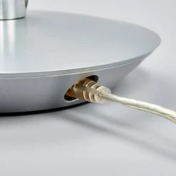 Oluce Cand-LED - sfeervolle LED tafellamp