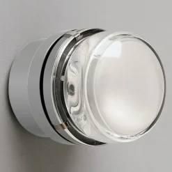 Oluce Fresnel - Wandlamp met glazen lens IP44, grijs