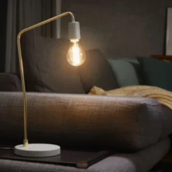 OSRAM Classic A LED lamp E27 2,5W 2.700K helder