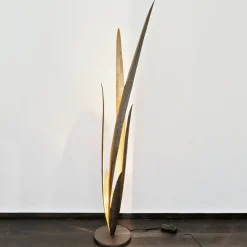 Palustre - een sierlijke staande lamp