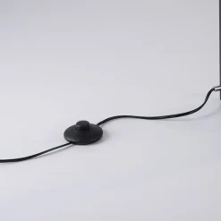 Paul Neuhaus LED vloerlamp Contura, zwart, metaal, 140cm