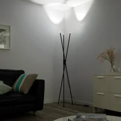 Paul Neuhaus Q-PETER LED vloerlamp, RGB/CCT