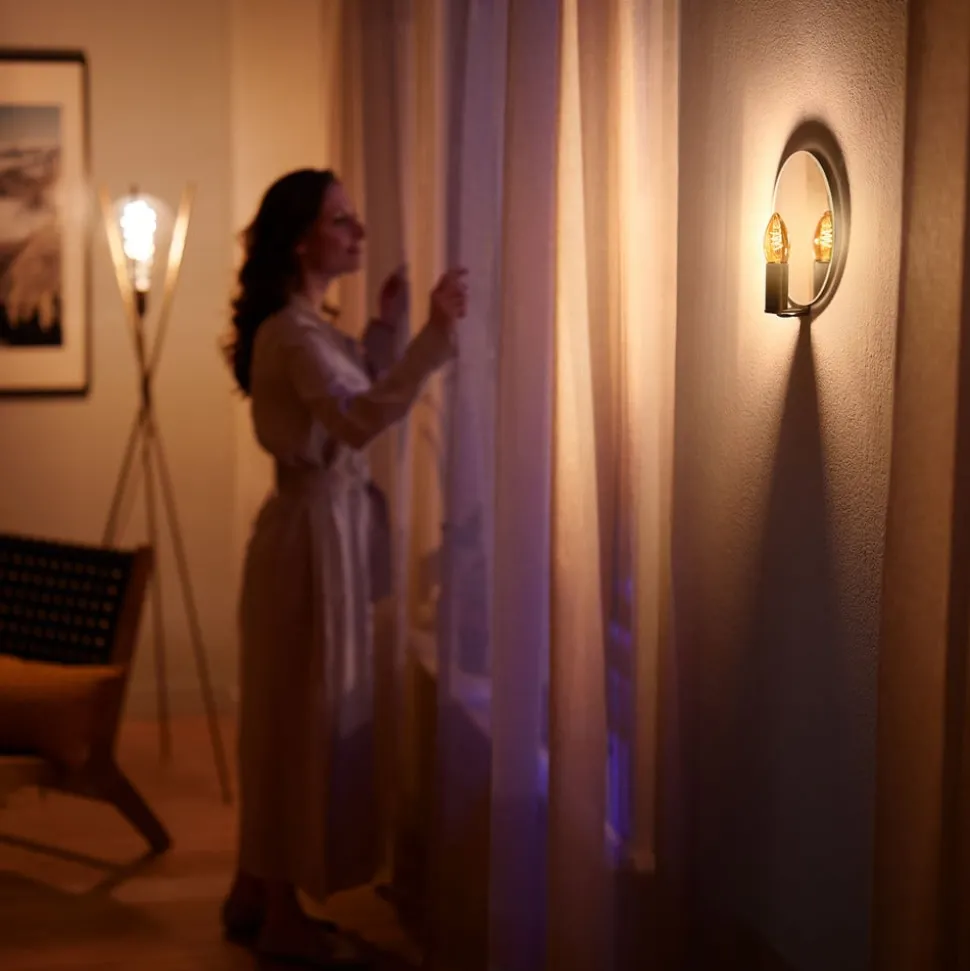 Philips Classic B35 LED kaarslamp goud E14 2,5W