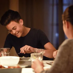 Philips Classic LED lamp E14 B35 6,5W 2700K helder