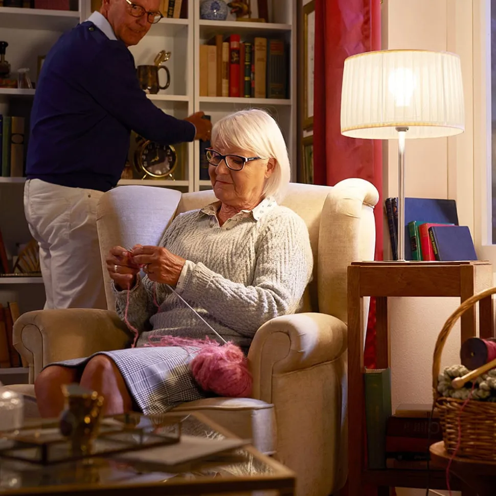 Philips E27 7W 840 A60 LED lamp mat