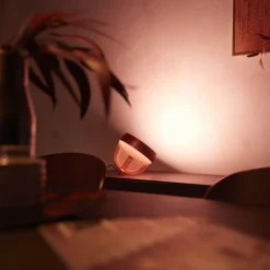 Philips Hue Iris WACA LED tafellamp, koper