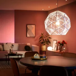 Philips Hue kaars White&Color Ambiance E14 5,3W