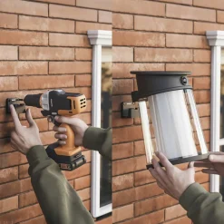 Philips LED buiten wandlamp Juda UE, sensor, IP44