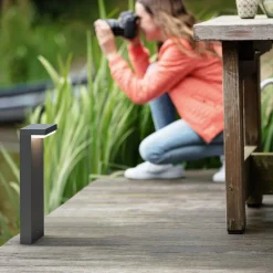 Philips LED sokkellamp Bustan, 2.700 K