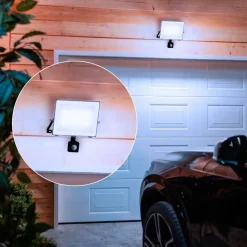 Philips LED-buitenspot Lois UE Sensor, 24 W, 5.000 K IP65