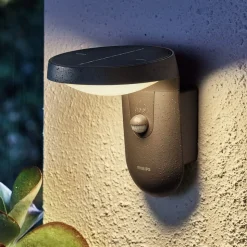 Philips Tyla solar-buitenwandlamp, sensor, A-label