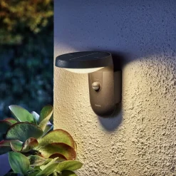 Philips Tyla solar-buitenwandlamp, sensor, A-label