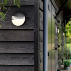 Philips Yarrow zwarte LED outdoor wandlamp