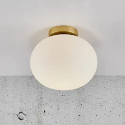 Plafondlamp Alton met glazen kap, messing/opaal