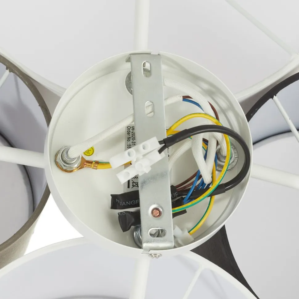 Plafondlamp Hotel met vier textiel lampenkappen