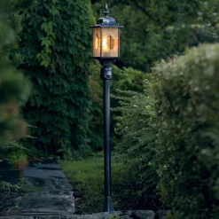 Praktische padlamp Milano met bewegingsmelder