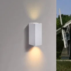 Prios buitenwandlamp Tetje, wit, hoekig, 16 cm