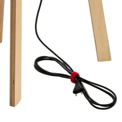 Quitani driepoot vloerlamp Jata, houtchintz, zwart