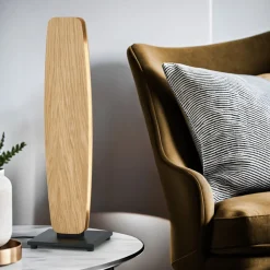 Quitani Persida LED tafellamp, hoogte 50 cm, eiken, 2.700 K