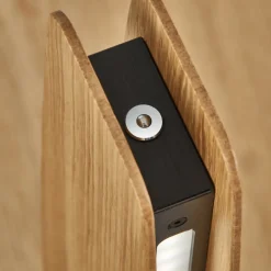 Quitani Persida LED tafellamp, hoogte 50 cm, eiken, 2.700 K