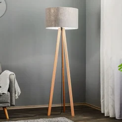 Quitani vloerlamp Arim, beuken, grijs vilt, driepoot