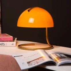 Retro-tafellamp Cato met melkglazen kap oranje