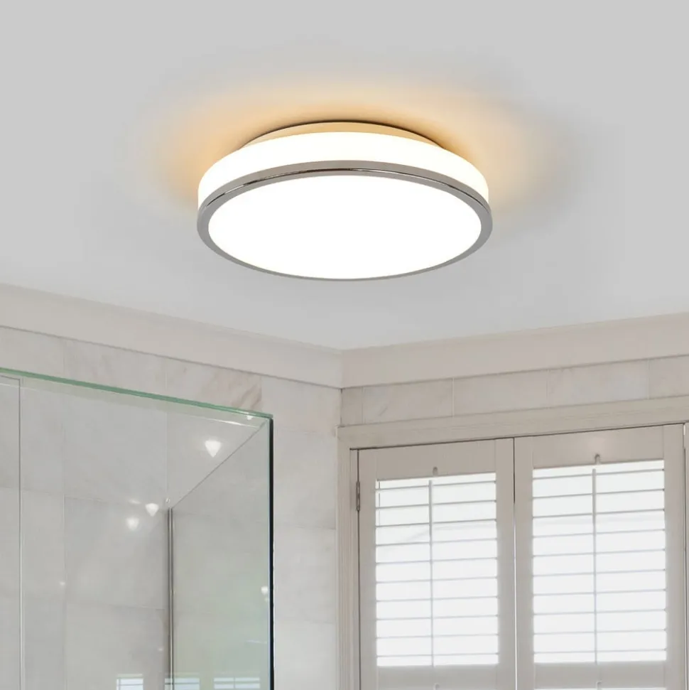 Ronde LED plafondlamp Lyss met chromen rand, IP44