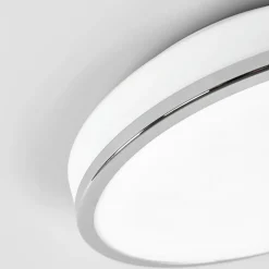 Ronde LED plafondlamp Lyss met chromen rand, IP44