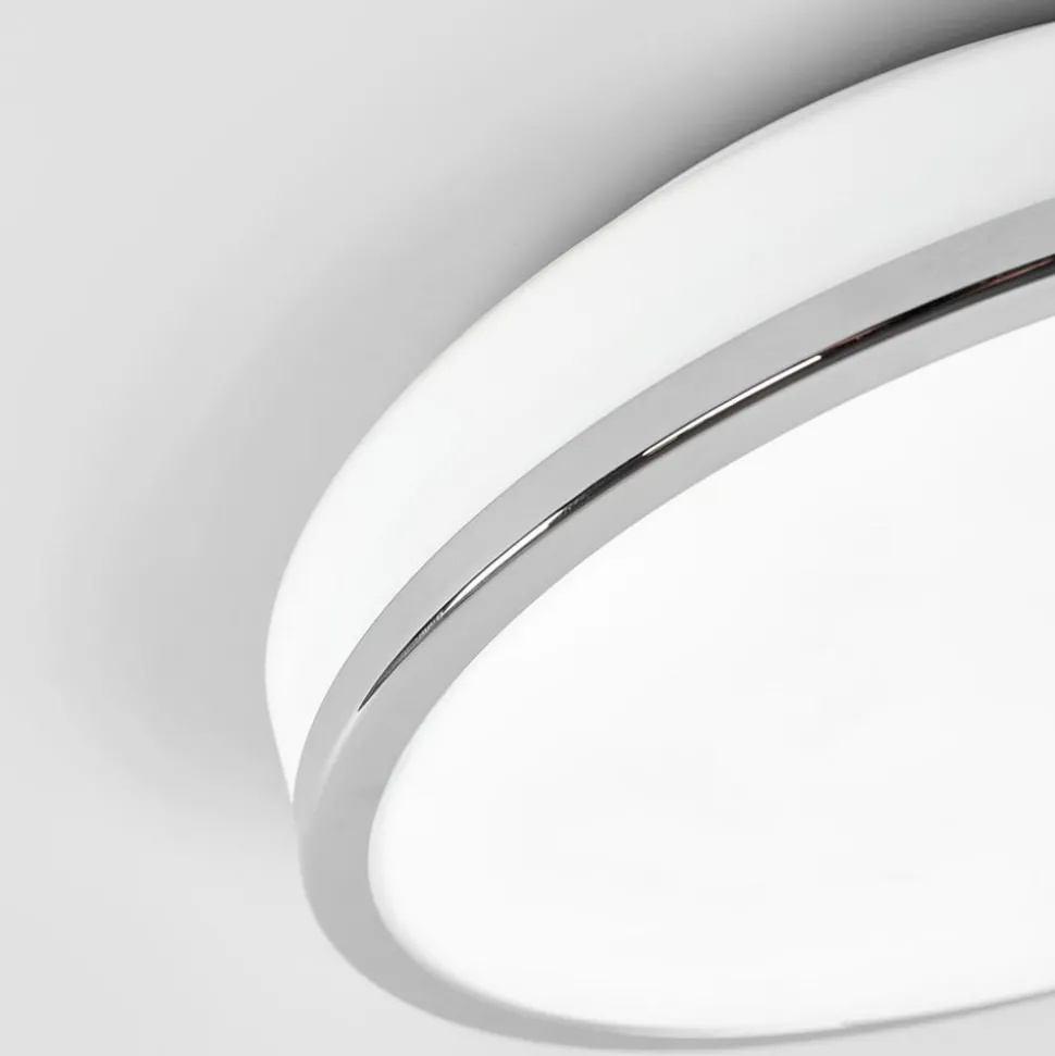 Ronde LED plafondlamp Lyss met chromen rand, IP44