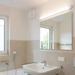 RZB LED wandlamp IP44 breedte 50cm 9W