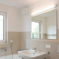 RZB LED wandlamp IP44 breedte 90cm 15W