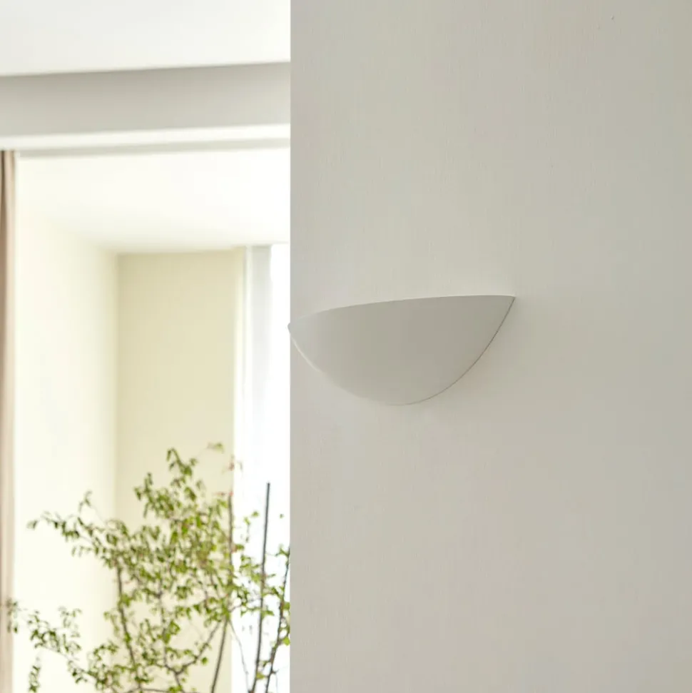 Schaalvormige gipsen wandlamp Guilia