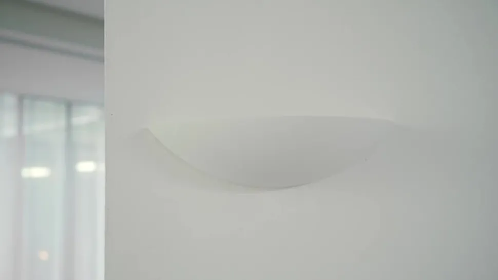 Schaalvormige gipsen wandlamp Guilia