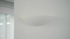 Schaalvormige gipsen wandlamp Guilia