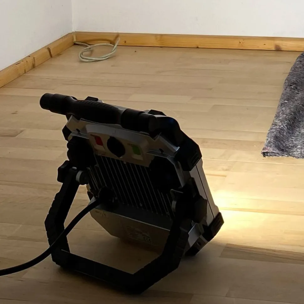 Schijnwerper Allach, dimbaar, 2 stopcontacten