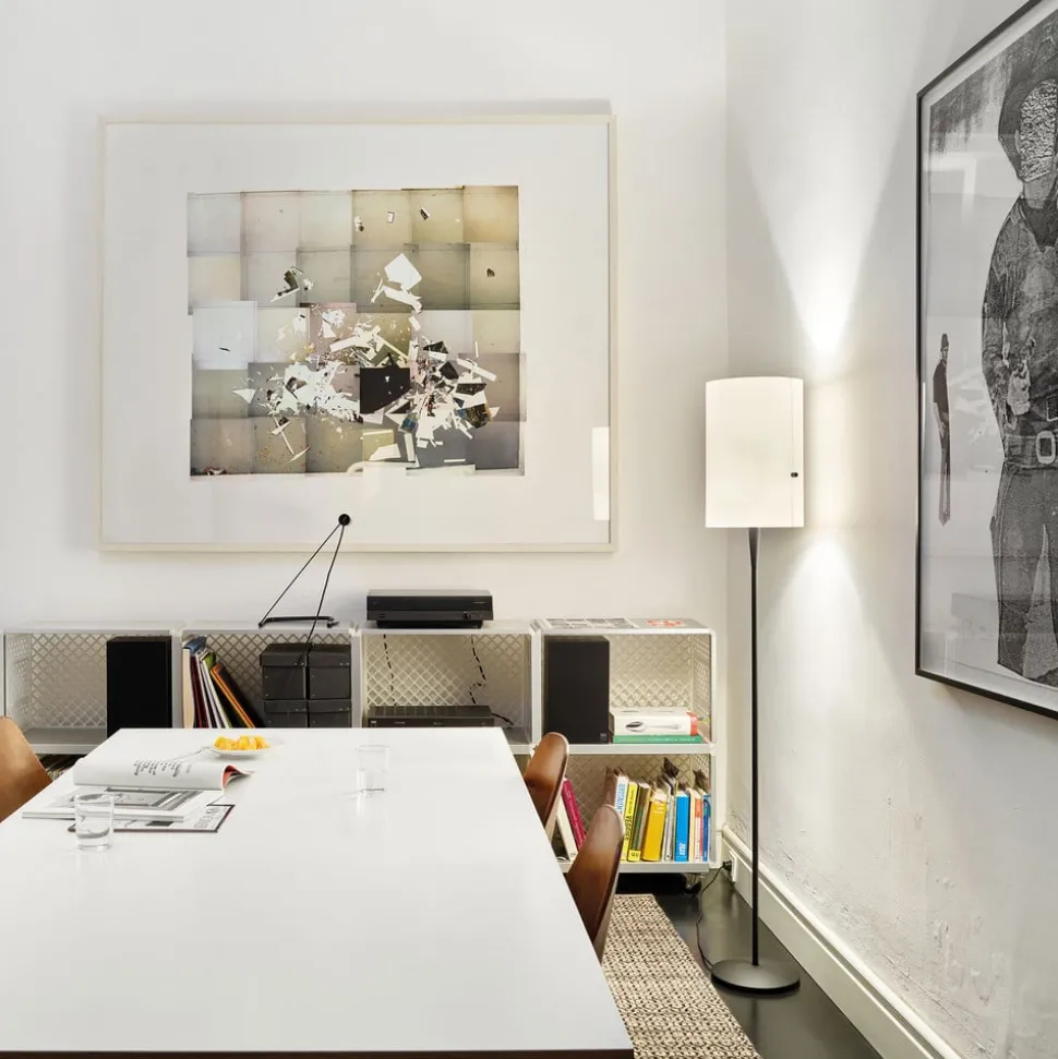 serien.lighting Club S LED vloerlamp, zwart