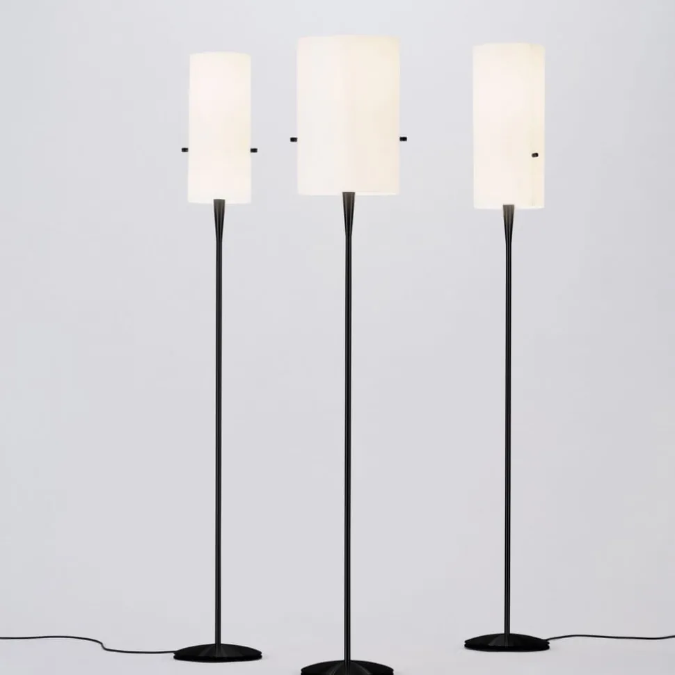 serien.lighting Club S LED vloerlamp, zwart