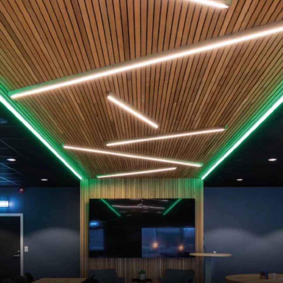 SLC LED Strip RGBW 10m 144W IP67