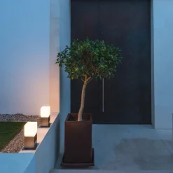 Sokkellamp SLV Square Pole, hoogte 30 cm, grijs, roestvrij staal