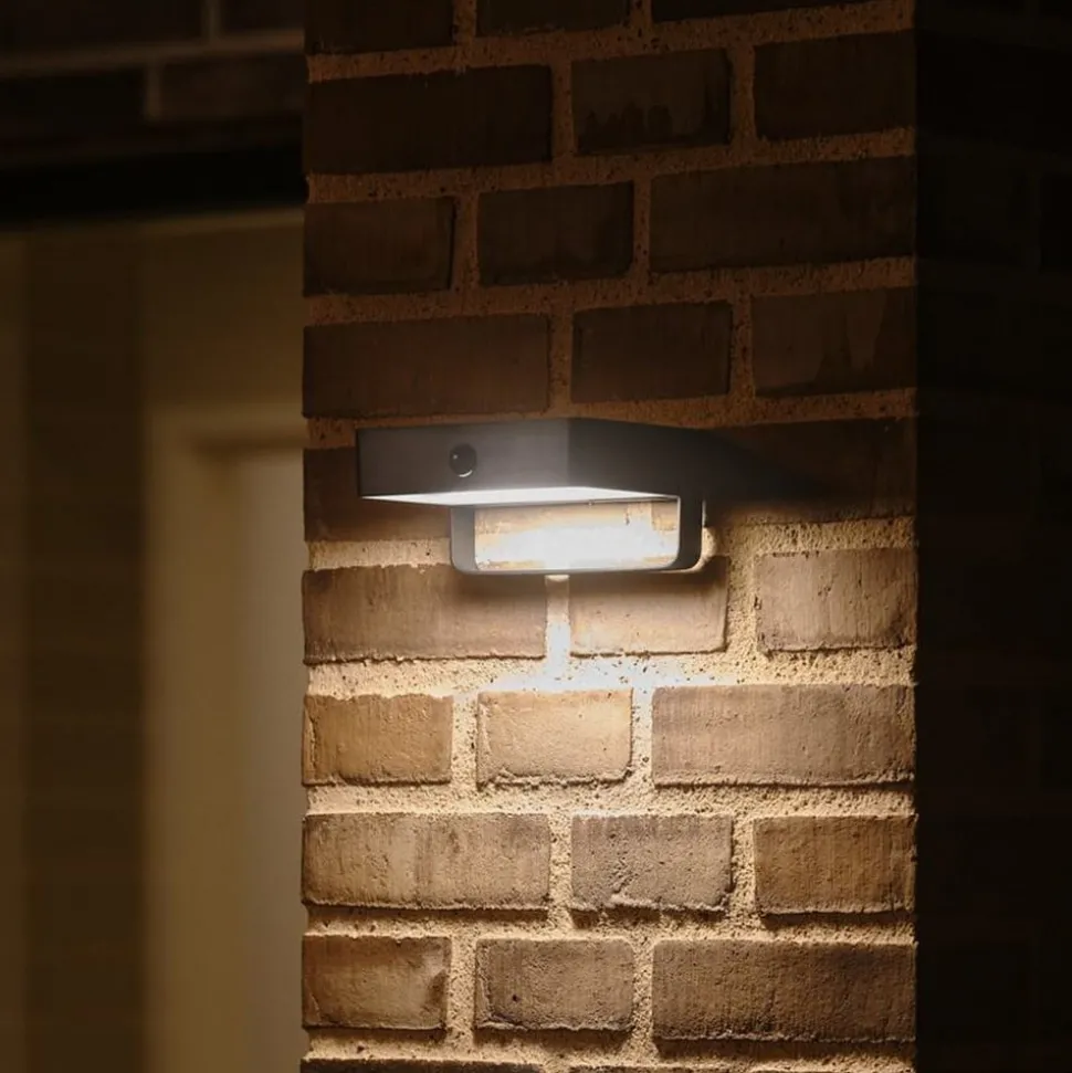 Solar LED buiten wandlamp Saulio, zwart, aluminium, IP44