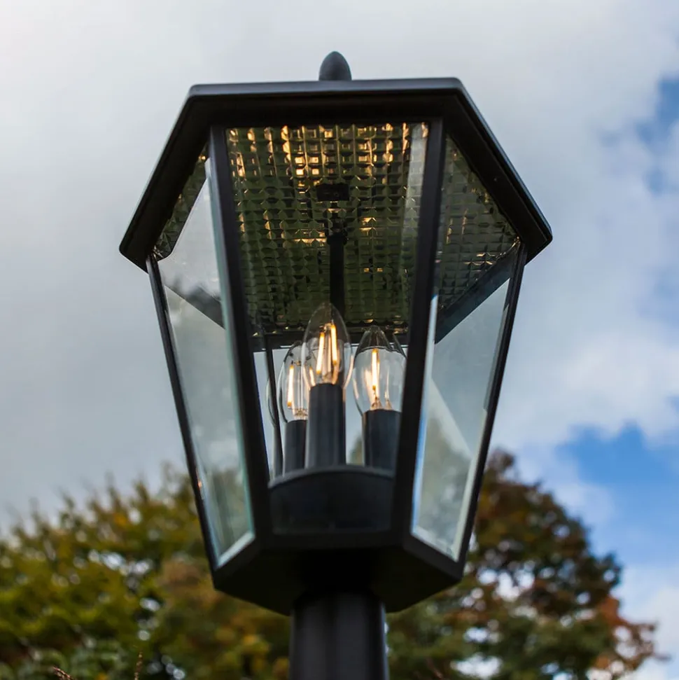 Solar mastlamp London met retrofit-LED lampen