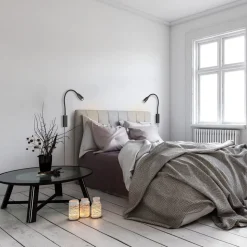 Sten LED wandlamp met gebarenbediening, zwart