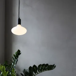 Tala LED lamp Ovaal mat E27 6W 2.700 K 540 lm dimbaar.