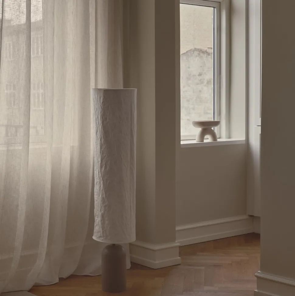 Talli vloerlamp, bruin, Tyvek/metaal, hoogte 113 cm