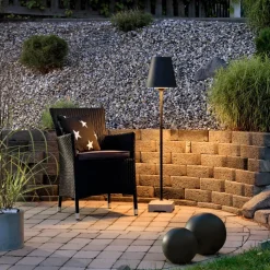 Terraslamp Lucca met aardspies, zwart