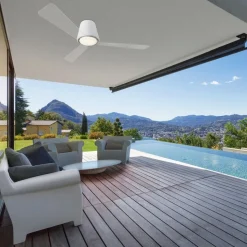 Tijdloze plafondventilator Garbí met LED-licht