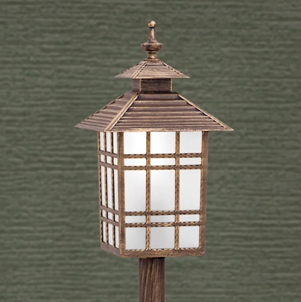 Traditionele padlamp ILKA in lantaarnvorm