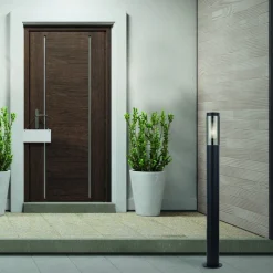 Tuinpadverlichting Batton, IP44, zwart, hoogte 90 cm, metaal